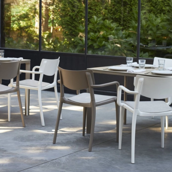 Chaise Town avec PAD - Gamme Ezpeleta
