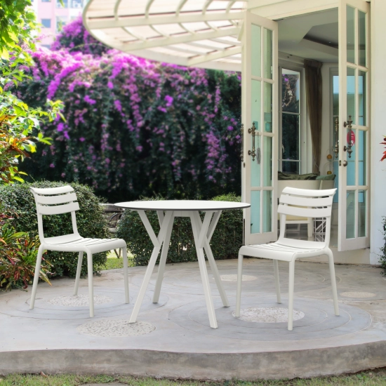 Chaise Helen - monobloc et empilable