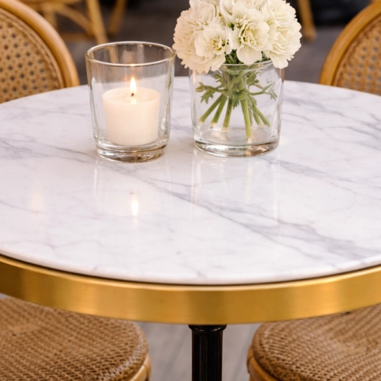 Plateau de table Ø60 cm en pierre frittée décor marbre